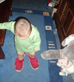 Die schoenen van pappa pas ik ook!